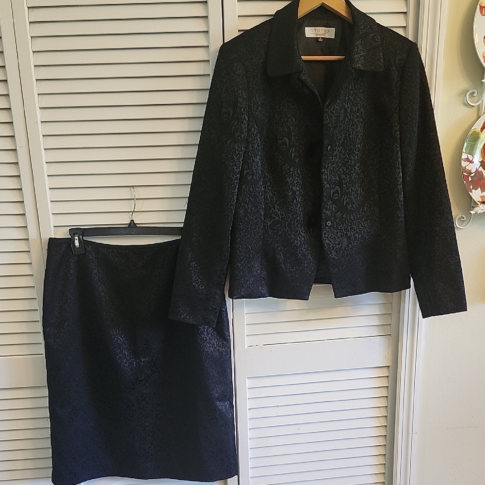 Studio Tahari Elegant Black Suit